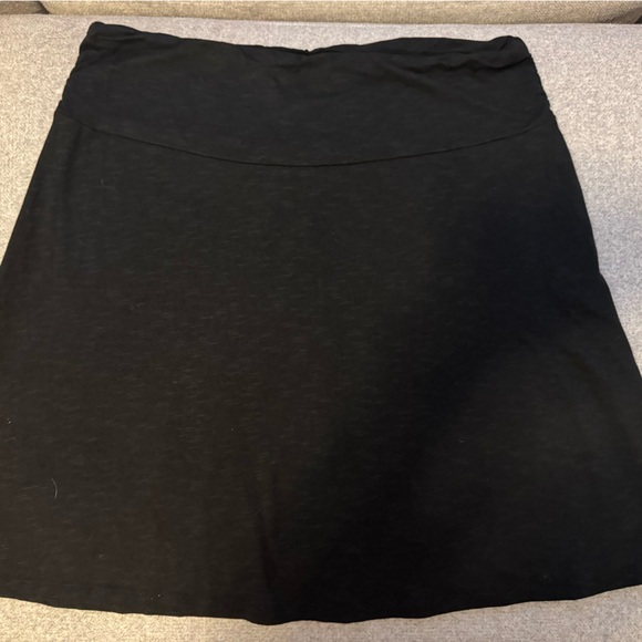 Toad&Co Dresses & Skirts - Toad&co Spacedye Black Skirt casual Athleisure